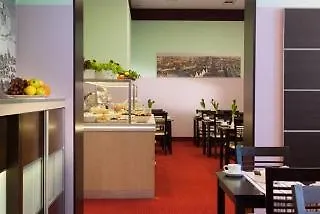 Hotel Dikul Market Square Breslavia