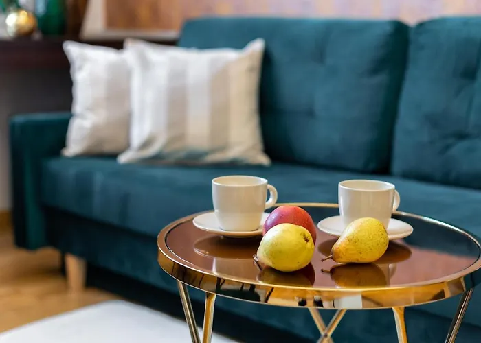 Dikul Market Square 3*