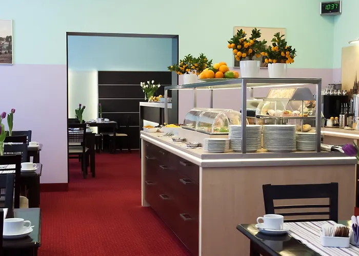 Hotel Dikul Market Square