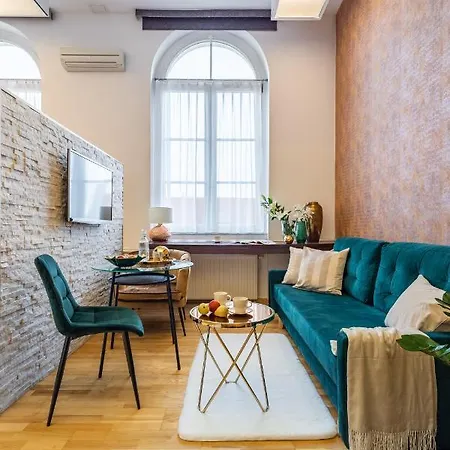 Hotel Dikul Market Square