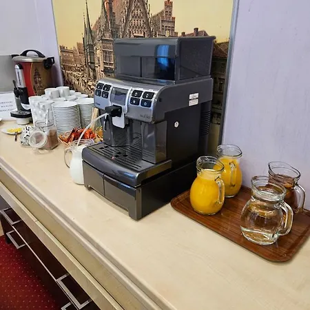 Dikul Market Square Hotel 3*