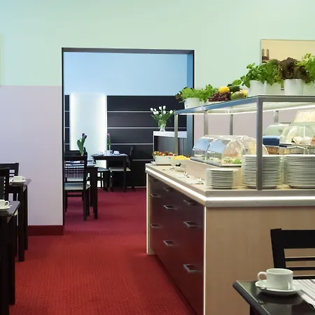 Dikul Market Square 3* Vratislav