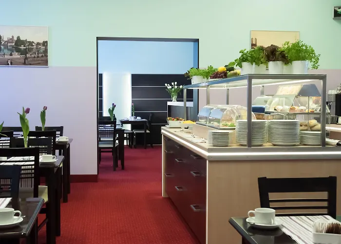 Dikul Market Square 3* Вроцлав